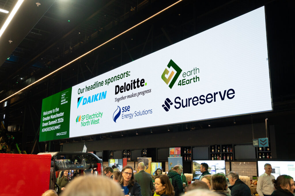 Headline sponsor street signage recognition